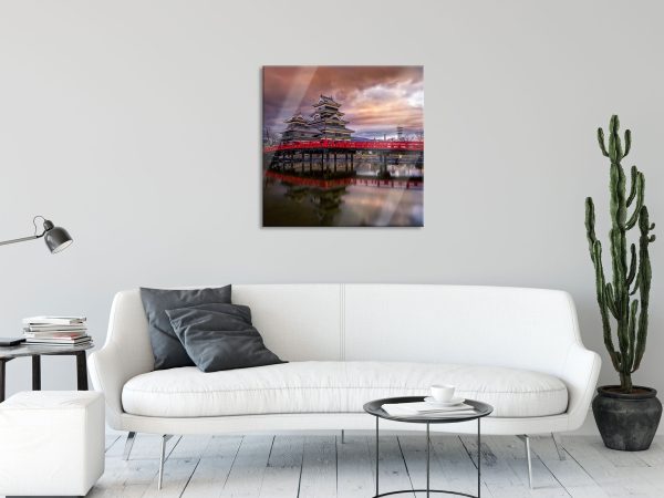 asiatischer Tempel an See, Glasbild Quadratisch Im Angebot – Bild 2