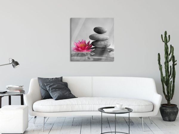 Seerosenblüte vor Zen Steinen, Glasbild Quadratisch Jetzt online – Bild 2