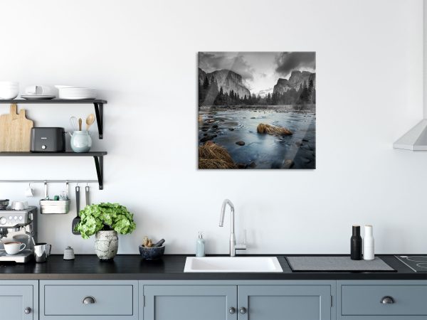 seichter Fluss im Wald, Glasbild Quadratisch Zu verkaufen – Bild 3