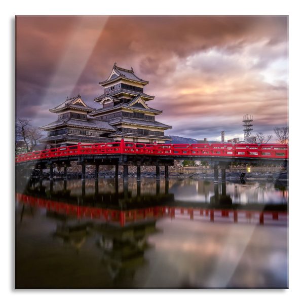 asiatischer Tempel an See, Glasbild Quadratisch Im Angebot