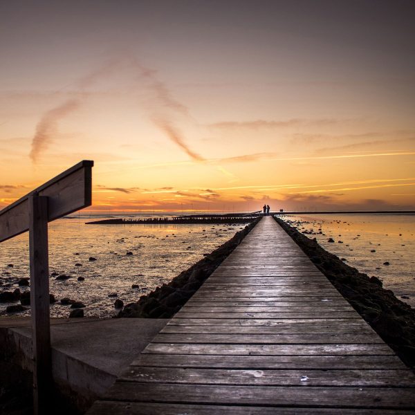 langer Steg an der Nordsee, Glasbild Quadratisch Schn?ppchen – Bild 5