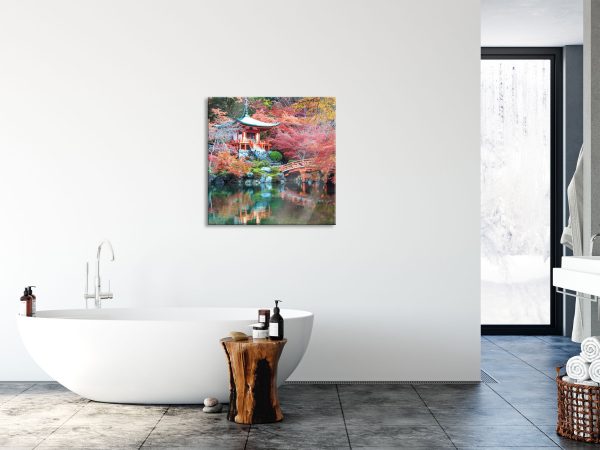 Wunderschönes Kloster in Japan, Glasbild Quadratisch Zu verkaufen – Bild 4