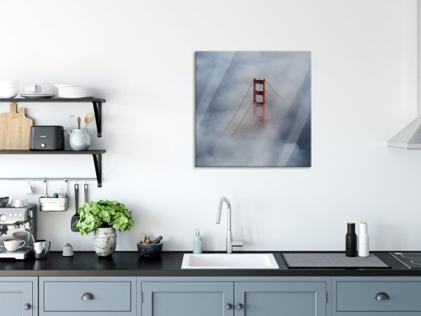 Golden Gate Bridge über den Wolken, Glasbild Quadratisch Angebot – Bild 3