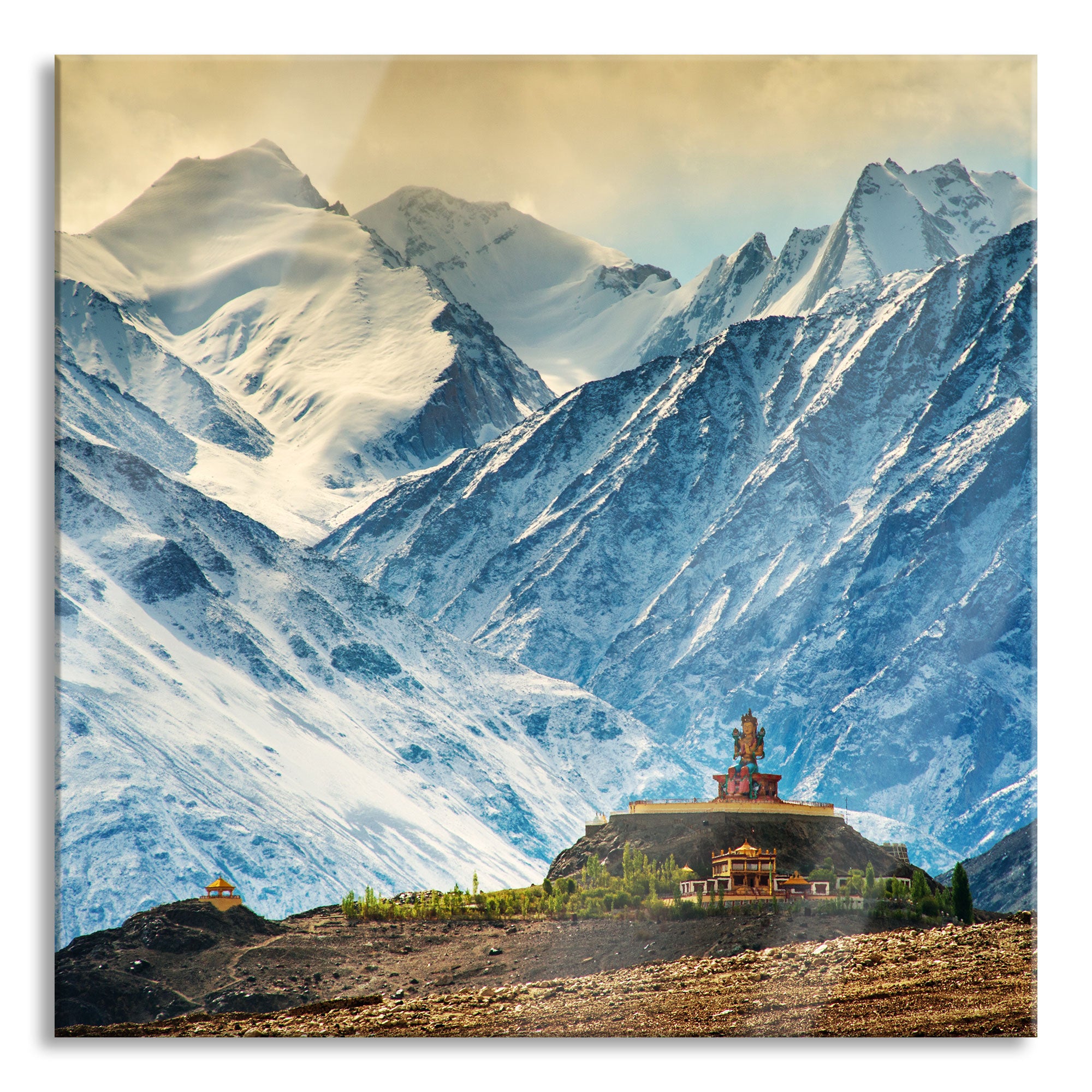 Tempel an Bergen in Tibet, Glasbild Quadratisch Im Angebot