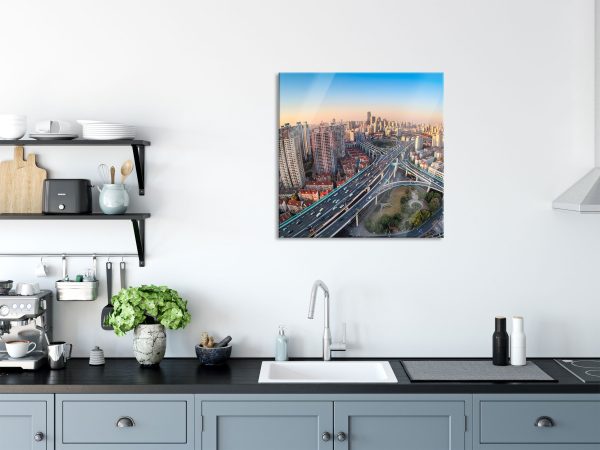 Blick auf Autobahn, Glasbild Quadratisch Im Angebot – Bild 3