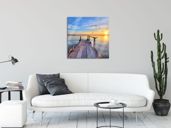 Steg mit Möwen bei Sonnenuntergang, Glasbild Quadratisch Im Angebot – Bild 2